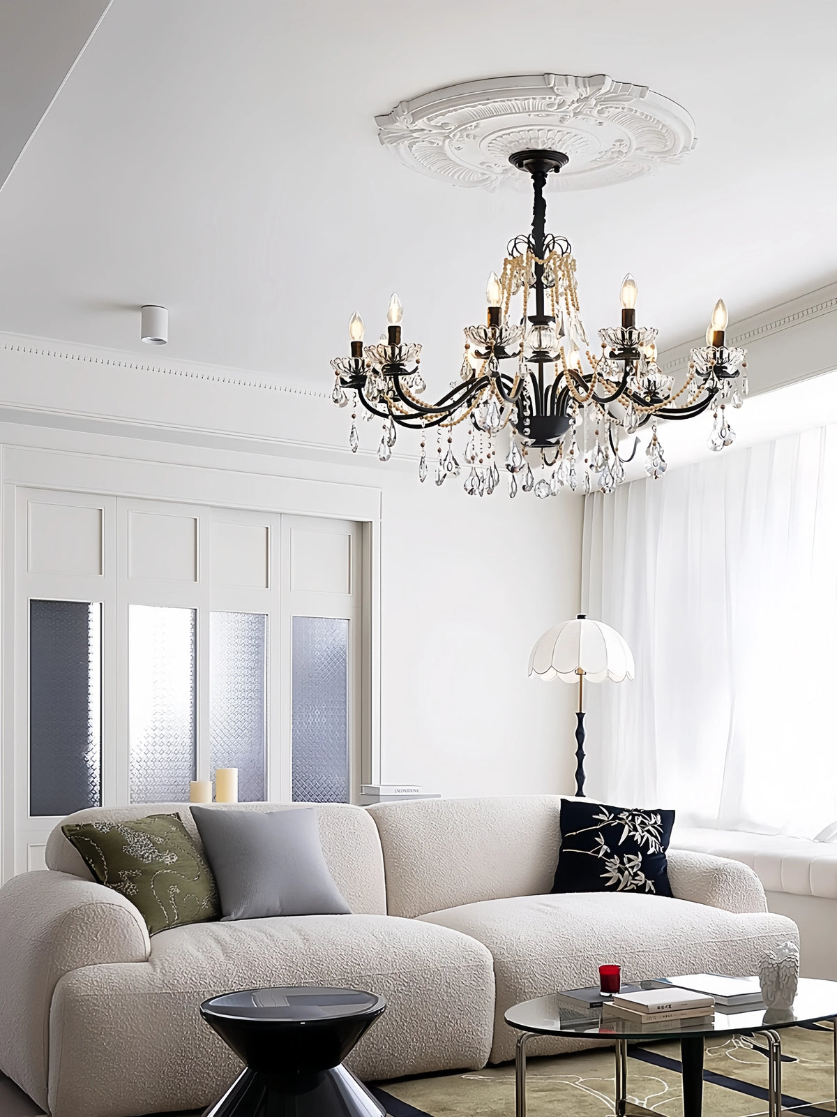 lustre cristal noir blanc classique baroque suspension salon chambre