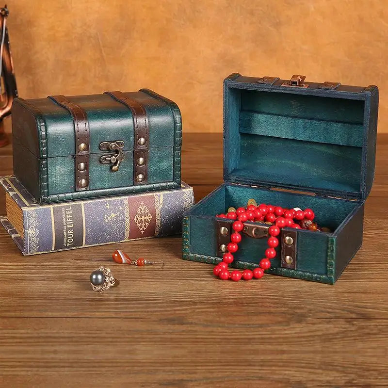 coffre bijoux bois vintage marron bandes boutons dorés serrure bracelets boucles doreilles rouge blanche