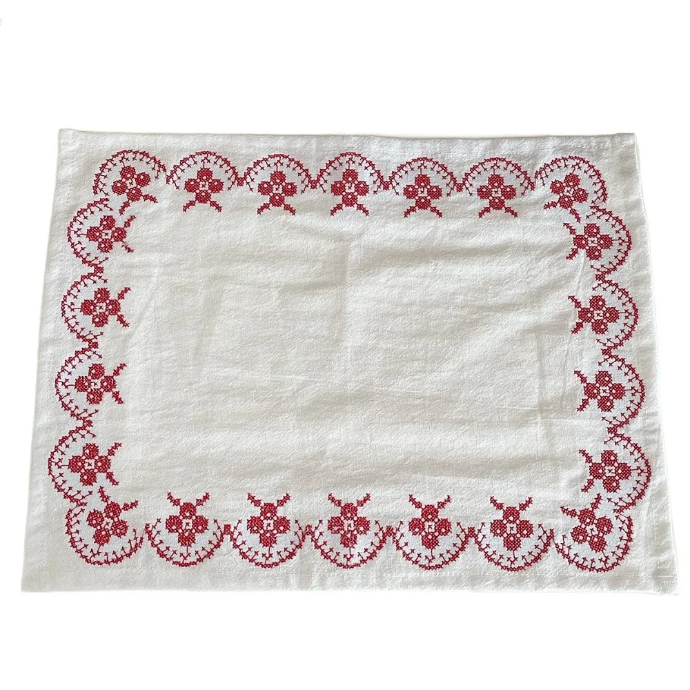 serviette coton brodée florale traditionnelle blanc bleu cuisine restaurant usage domestique