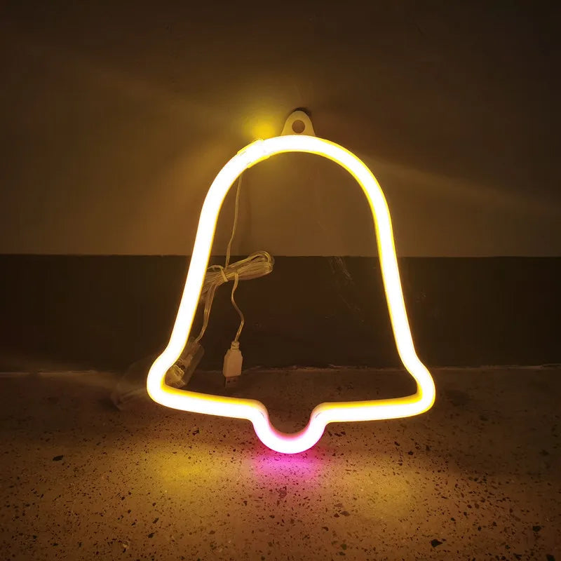 néons lumineux décoratifs cloche flocon arbre renne étoile couleurs vives câbles usb alimentation festive