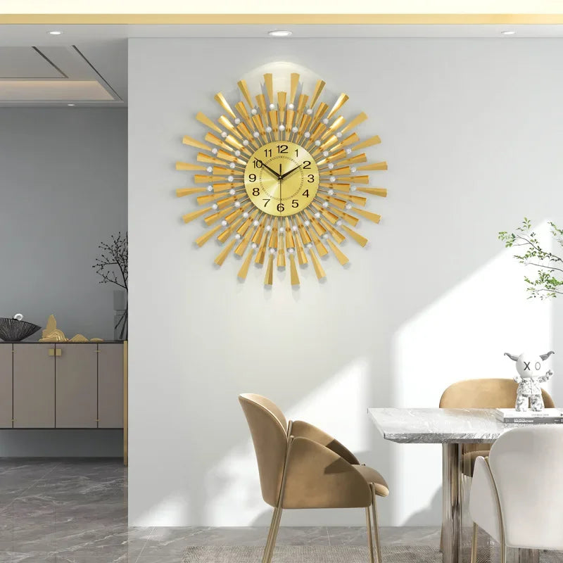 horloge murale moderne or rayons pierres précieuses batteries incluses sophistiqué contemporain fixations 60x60cm