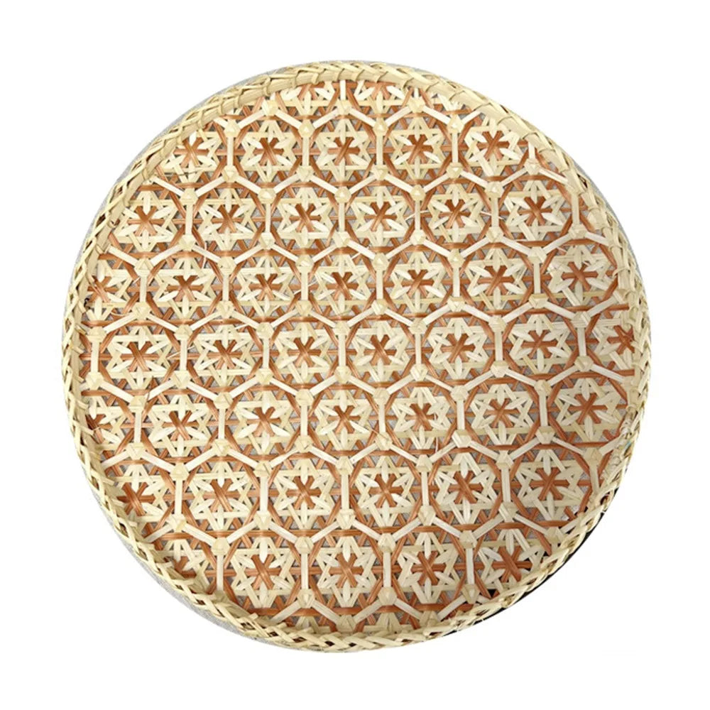assiettes rotin assorties motifs géométriques couleurs variées traditionnelles artisanales portables 15cm 25cm 35cm