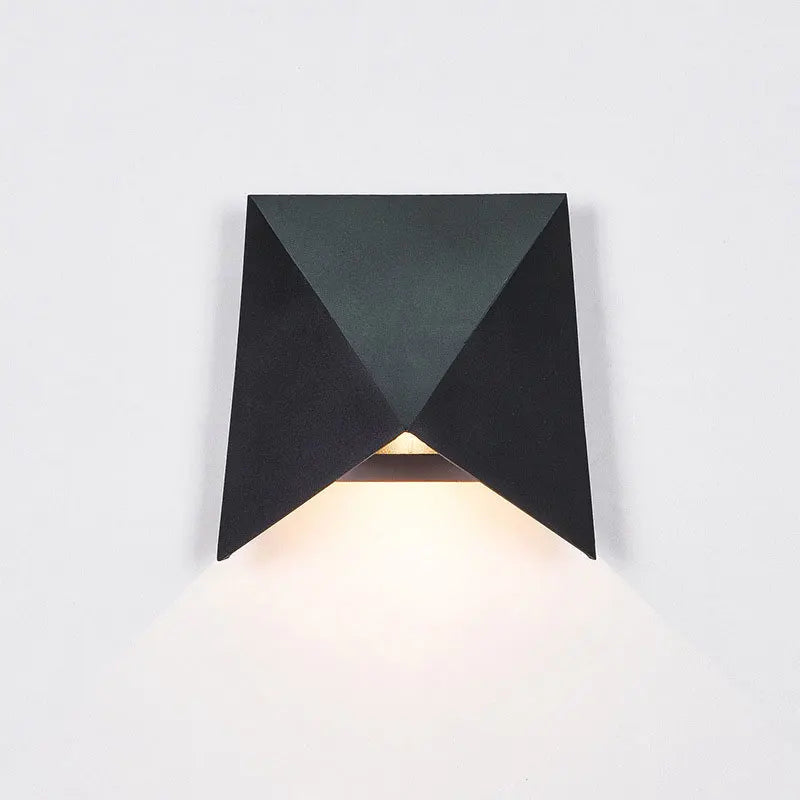 lampe murale moderne noir résistante l'eau ip65 encastrable flux lumineux faible