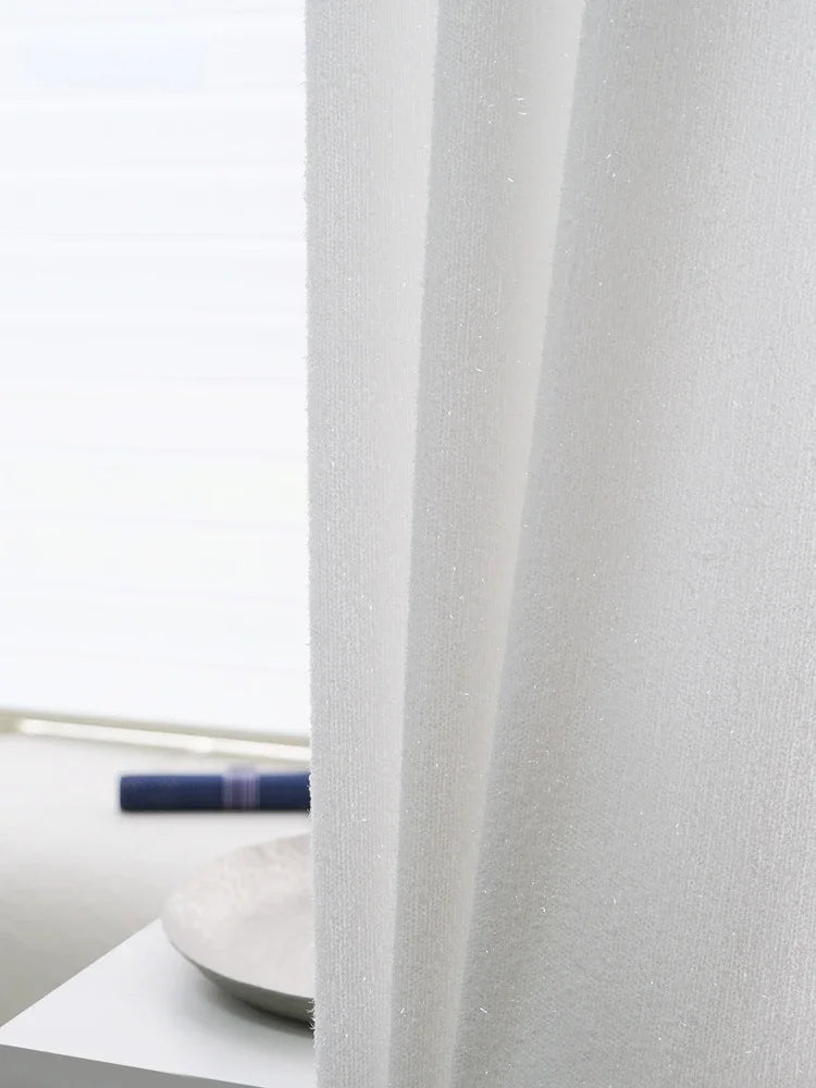 rideau blanc moderne opacité texture brillante salon chambre fenêtre française maison