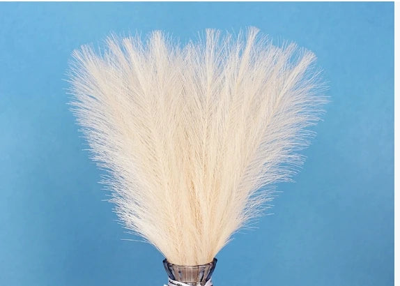 plumes naturelles rustiques beige claires bricolage décoration extérieure vase blanc anniversaire exposant fleurs faux