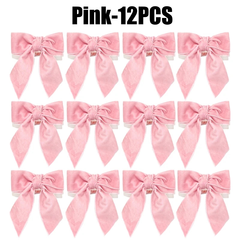 serviettes pliées velours classique élastique blanc rose rouge vert occasions spéciales noël mariage