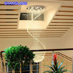 suspension lumineuse moderne cristal transparentes structure métallique grande taille facile certifiée flux lumineux élevé