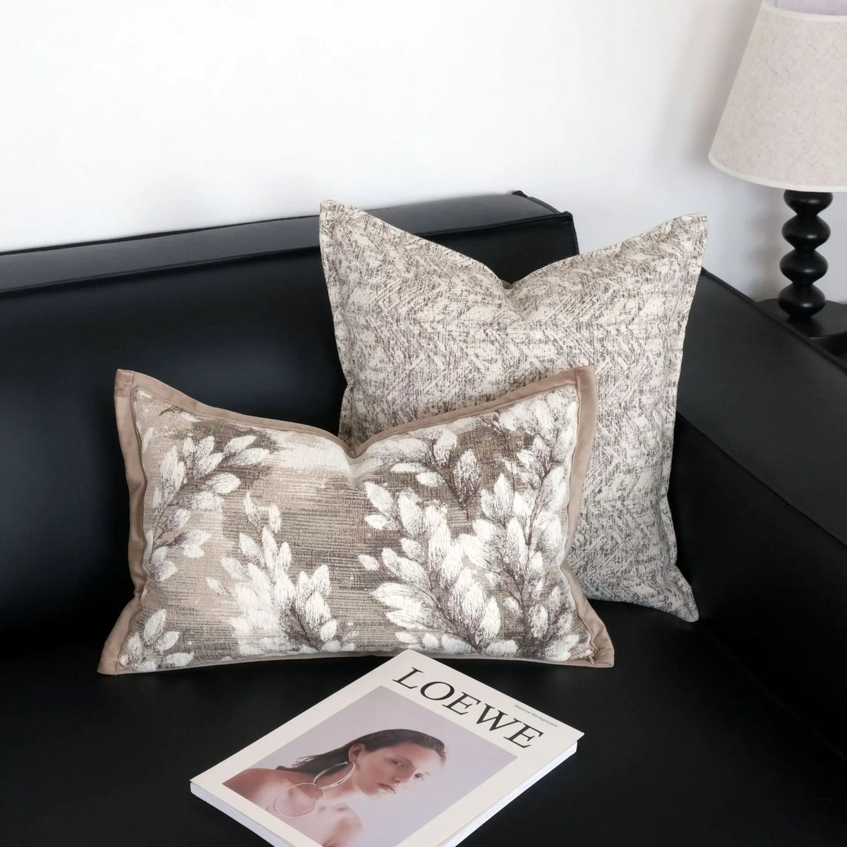 housse coussin motif floral blanc beige contemporain décoratif auto adhésif polyester