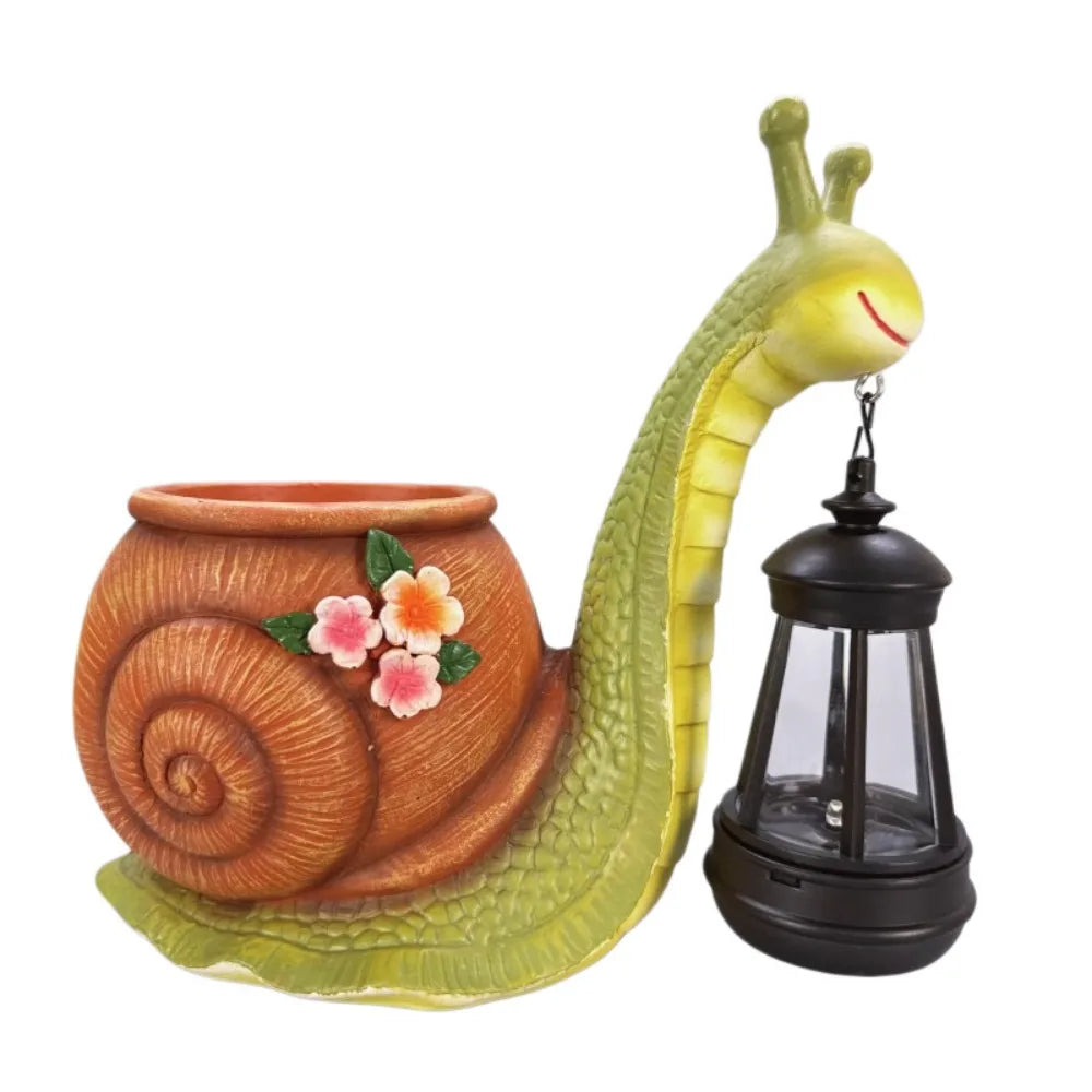 cache pot escargot résine lanterne led décoration jardin gris clair vert orange details texturés