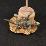 statuette lézard or noir texturée épines décorative animalier cuivre antique table
