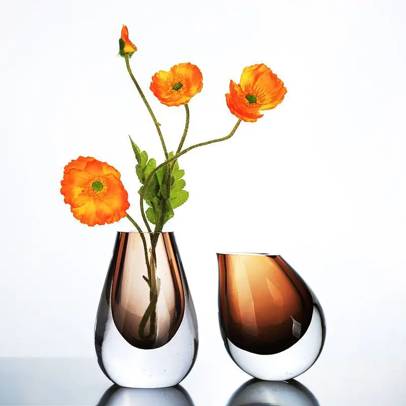 vases verre moderne transparent marron clair lisses salon entrée table télé exposition