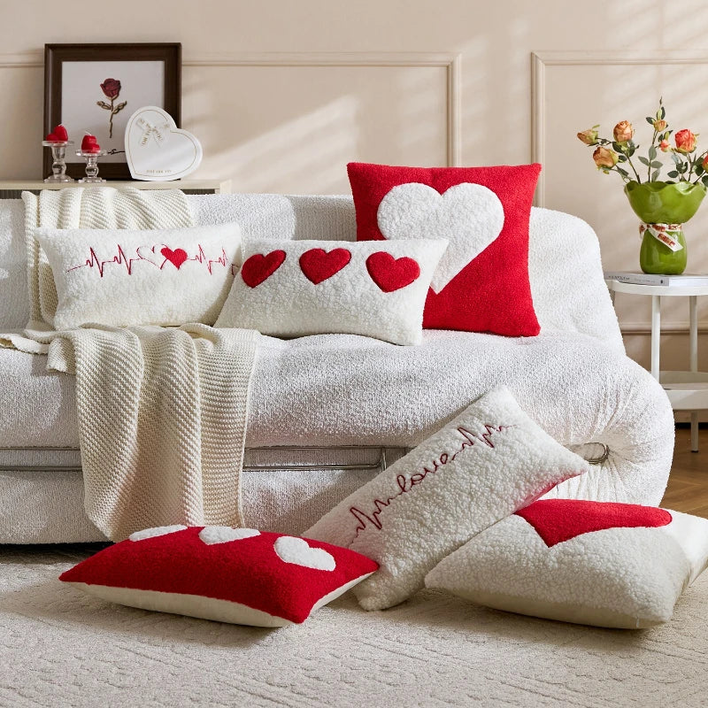housse coussin brodée cœur blanc rouge décoration maison voiture nordique polyester coton fixations doux
