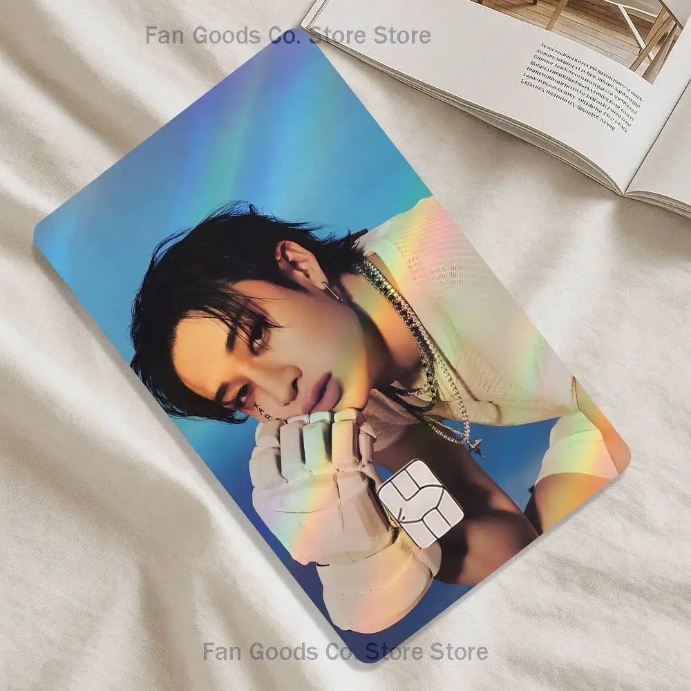 autocollant decoratif carte visite multicolore effet holographique image personnage accessoire moderne populaire pvc 85.6x53.98mm