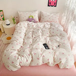 Taies d'oreiller assorties à la housse de couette rose