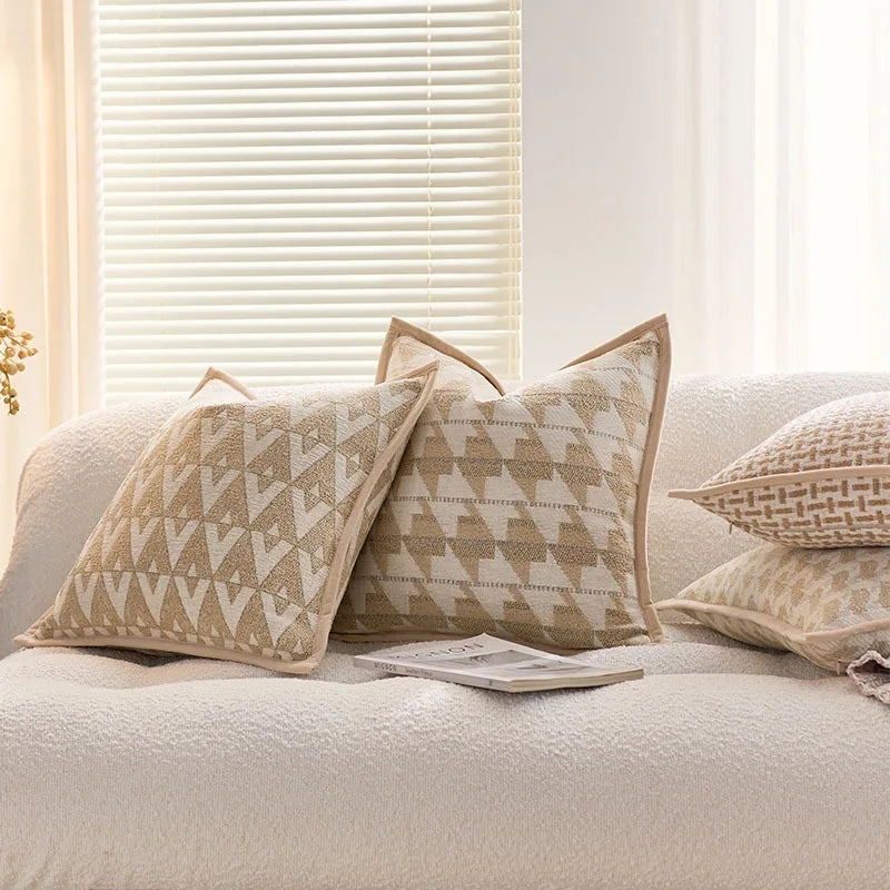 housse coussin carré polyester géométrique moderne beige clair foncé suspension Jacquard décoration maison commerciale