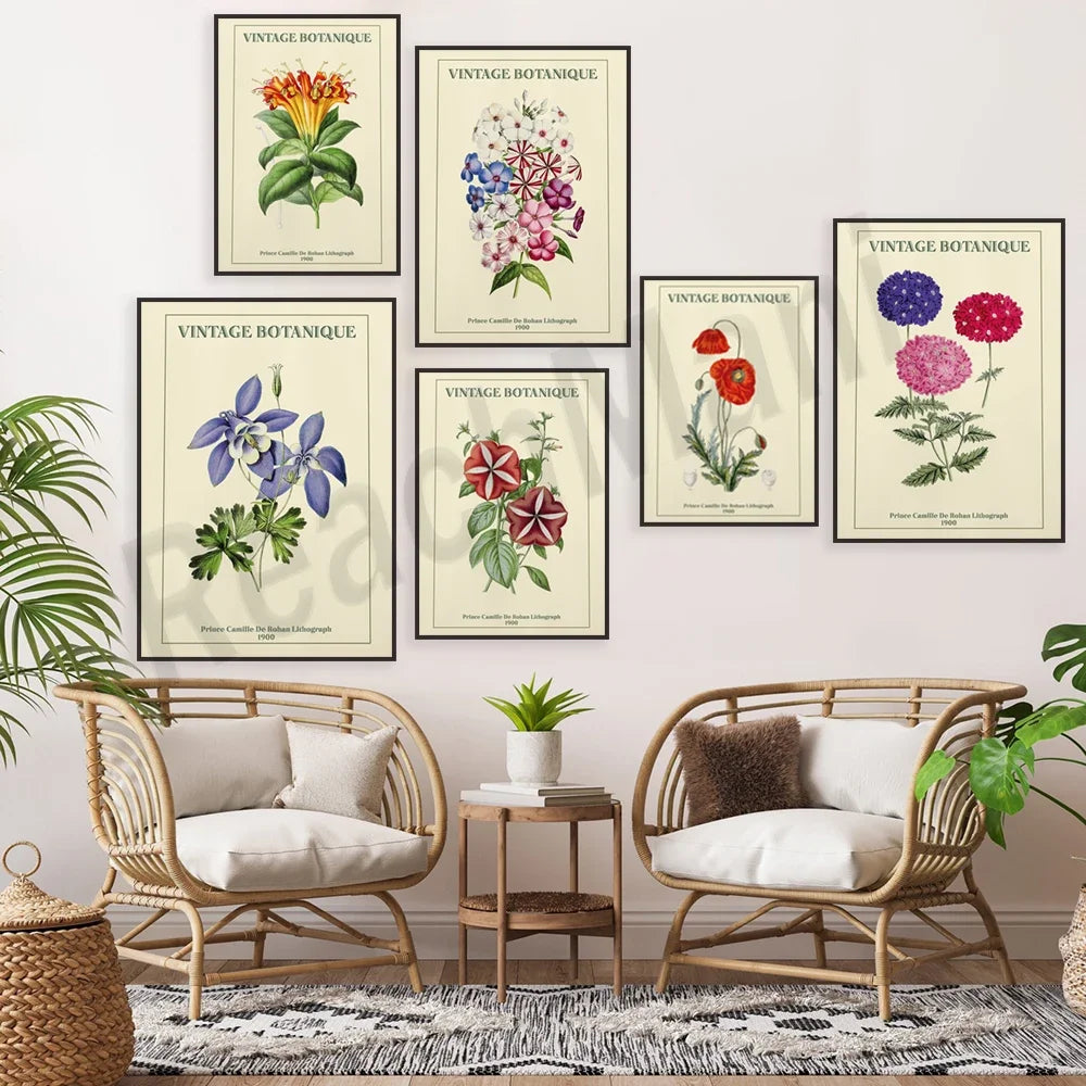 Les jolies illustrations botaniques vintage ornent avec élégance les murs de cette salle de détente confortable.