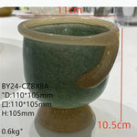 ensemble vaisselle céramique vert clair tasses bol carafe couvercle plateau fruits bougie fleur artificielle