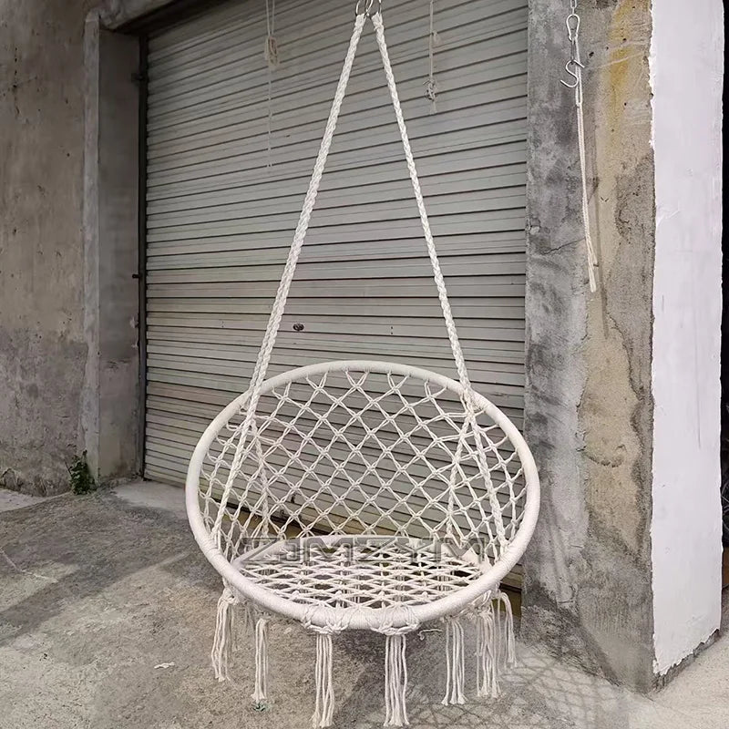 fauteuil suspendu macramé tissé motifs géométriques franges boho chic blanc beige noir rose bleu