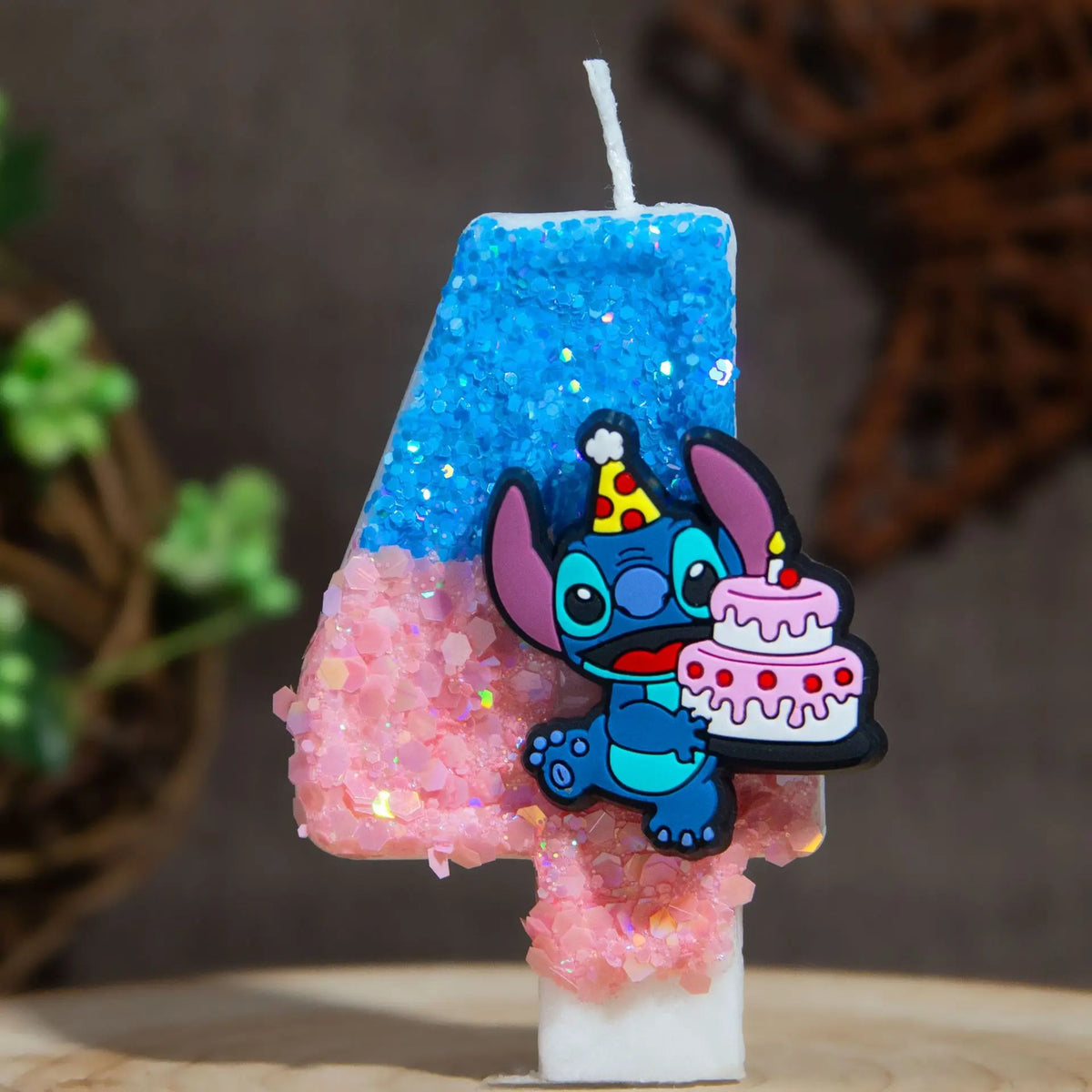 bougies numériques chiffres animées bleu rose blanches scintillantes personnages fêtes gâteaux anniversaire