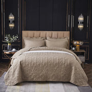 plaid matelassé motif floral ensemble literie classique beige blanc chambre élégante quilting géométrique