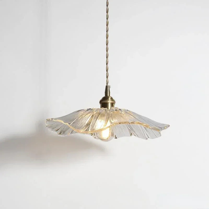 lampe suspendue moderne violet rose transparent feuilles ouvertes effet ondulé art déco chaîne métallique