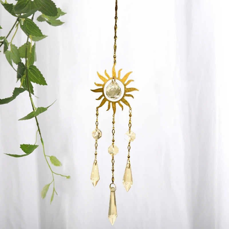 décoration murale boho chic or blanc transparentes chaines rayons solaires