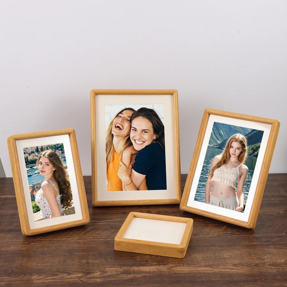 cadres photo bois rustique marron tailles diverses fond blanc opaques