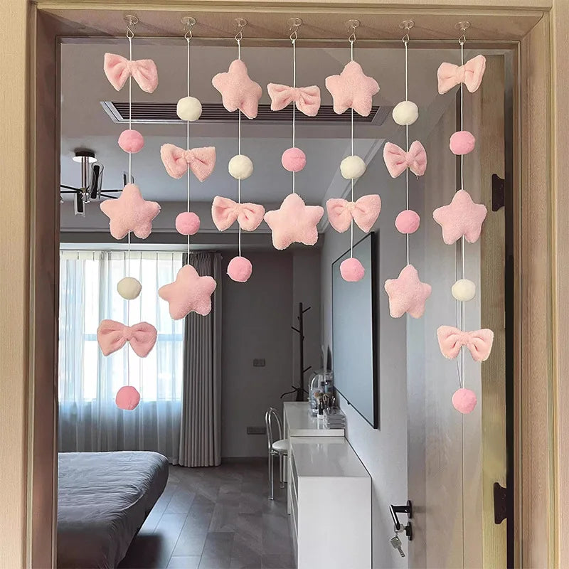 guirlande décorative intérieure douce enfantine étoiles nœuds papillon boules rose blanche