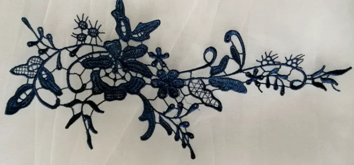 collier broderie florale polyester rouge bleu rose blanc noir floral solvable eau erotique erotique