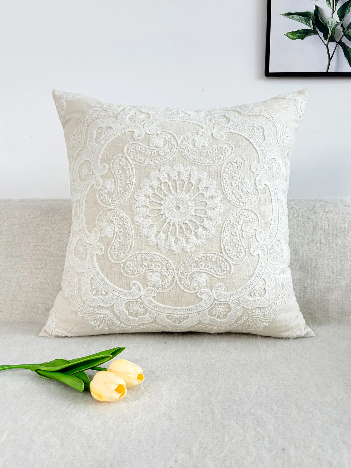 taie d'oreiller ronde brodée polyester élégante housse coussin fermeture éclair motif complexe beige clair