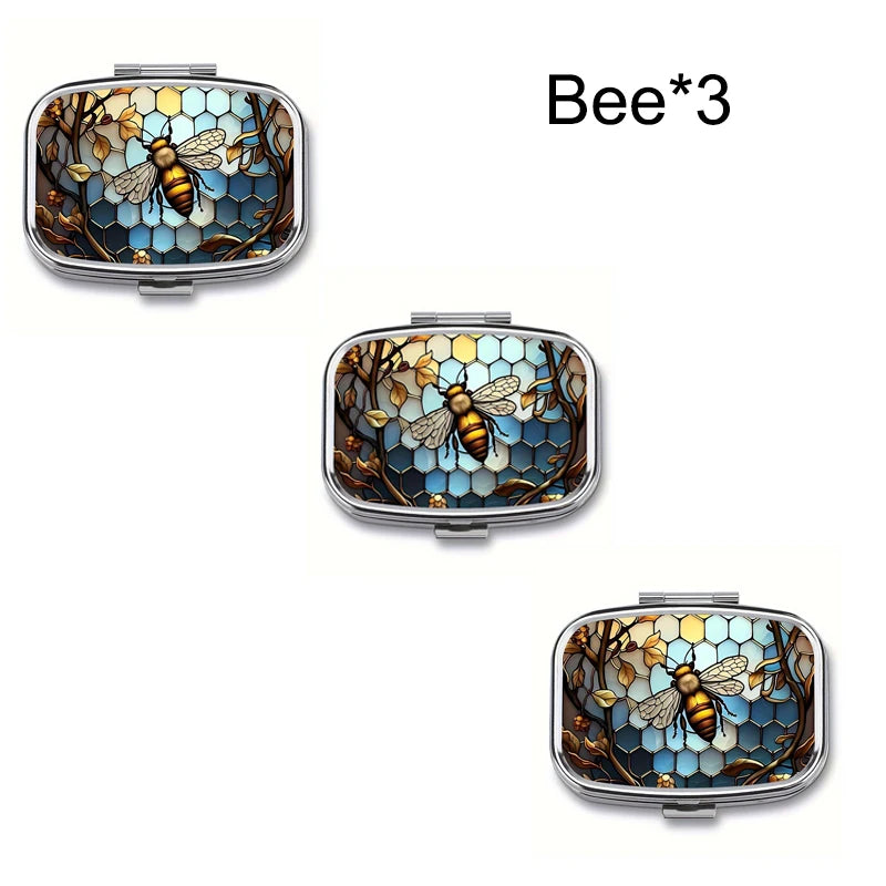 boîtes pilules compartiments bouton fermure artisanal motif abeille floral géométrique