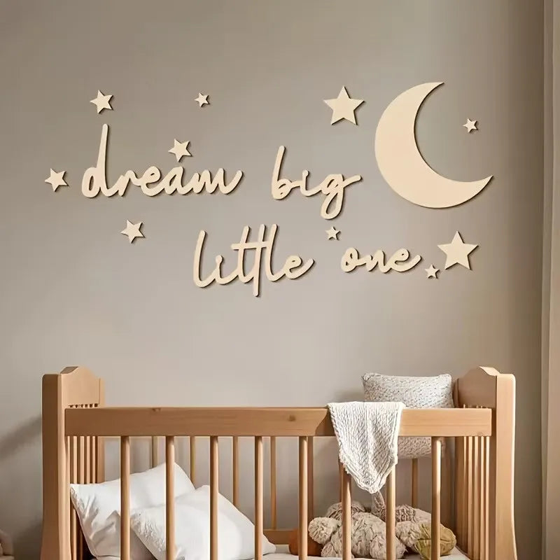autocollant mural moderne enfantin texte dream big lune étoiles chambre bébéOpaque 50cm large 45cm