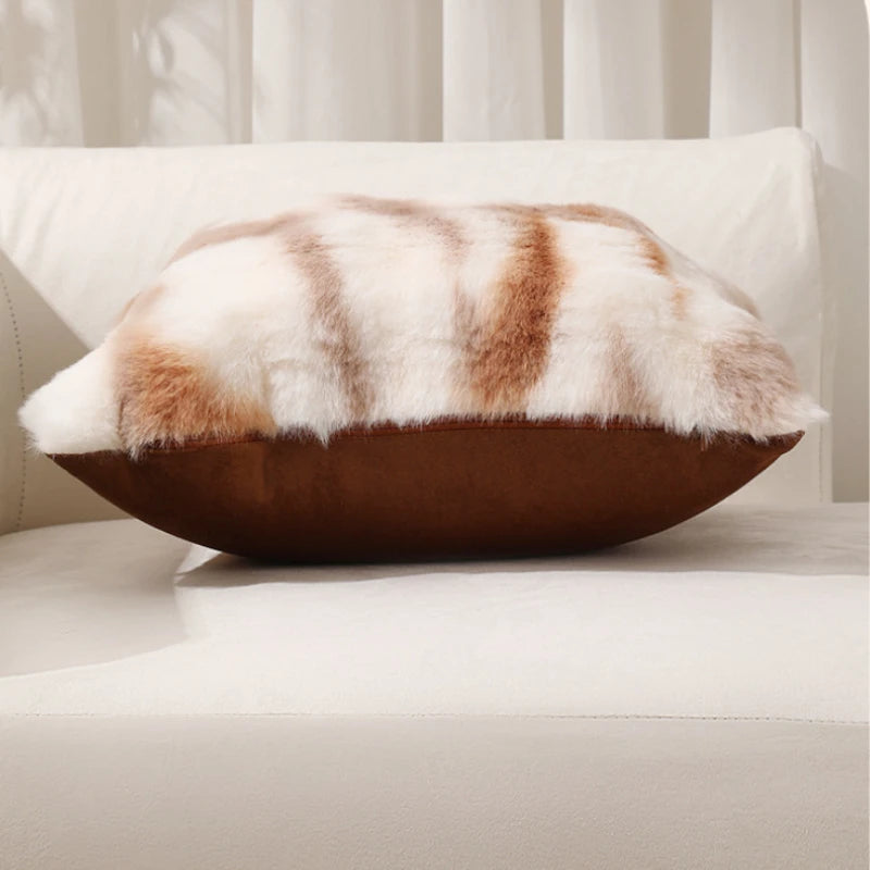 coussins décoratifs moderne peluche rayures horizontales blanc marron clair beige adhésifs