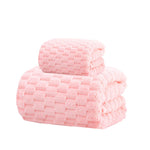 serviette bain moderne rose clair absorbante texture cotonnée motif géométrique douce séchage rapide