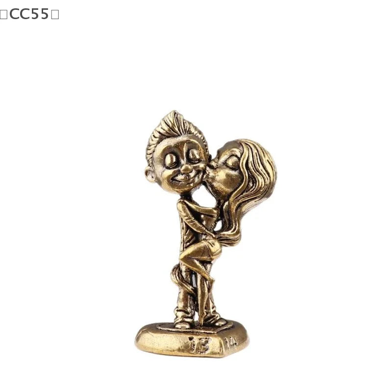 ornement couple doré résine statue cartoon romantique détails sculptés maison décor erotique miniature