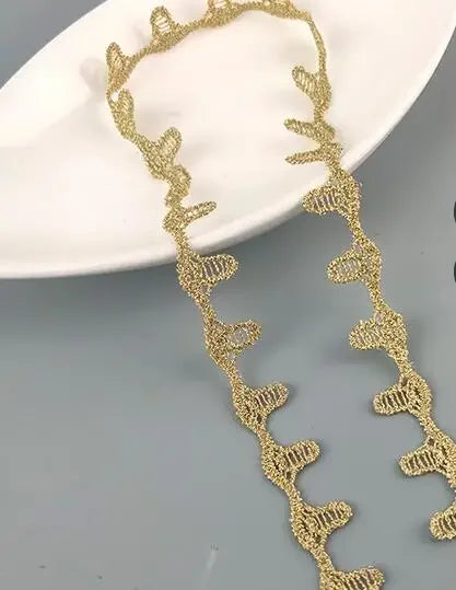rubans décoratifs doré différents motifs floraux géométriques opacité tissu polyester largeur variable