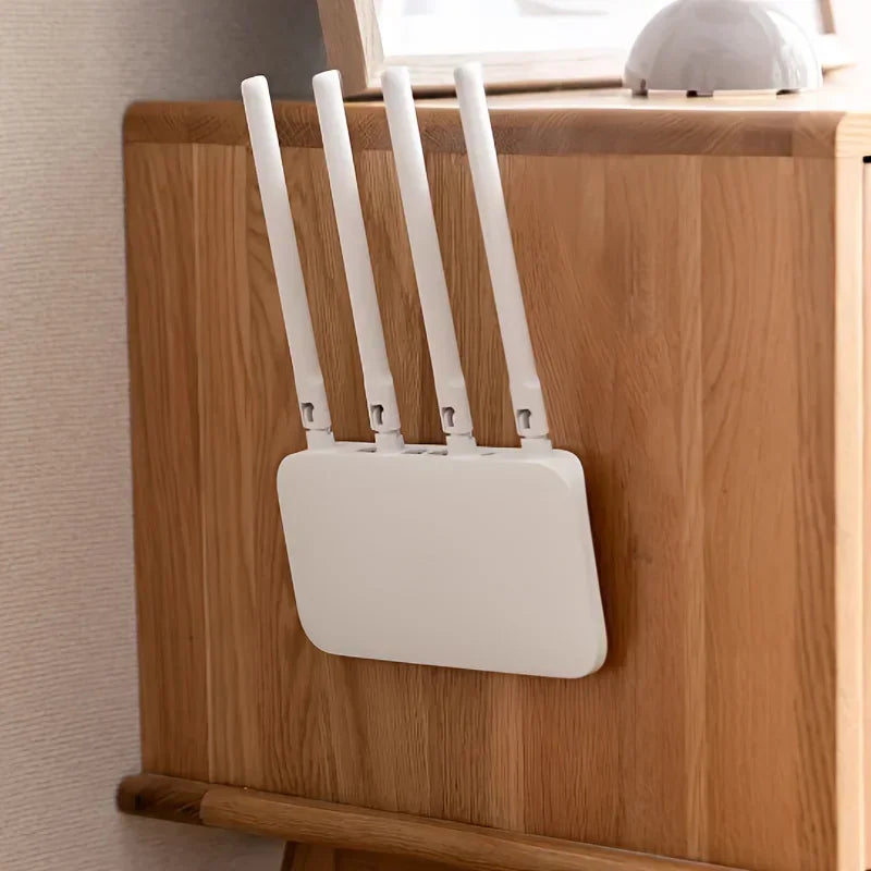 supports adhésifs blancs modernes télécommandes prises murales routeurs wifi minimalistes