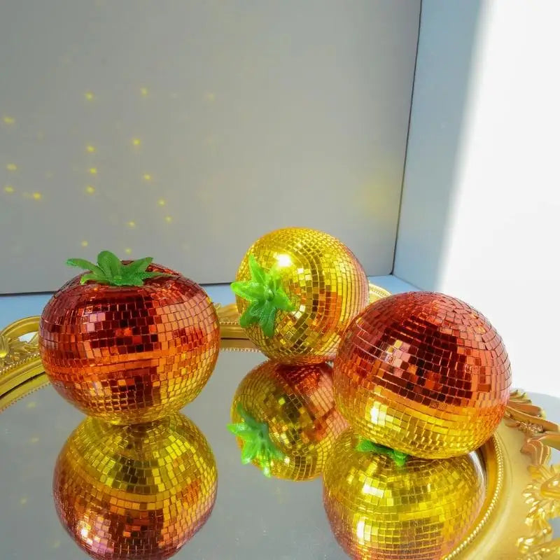 décorations miroirs poire carotte tomate poivron festifs kitsch disco