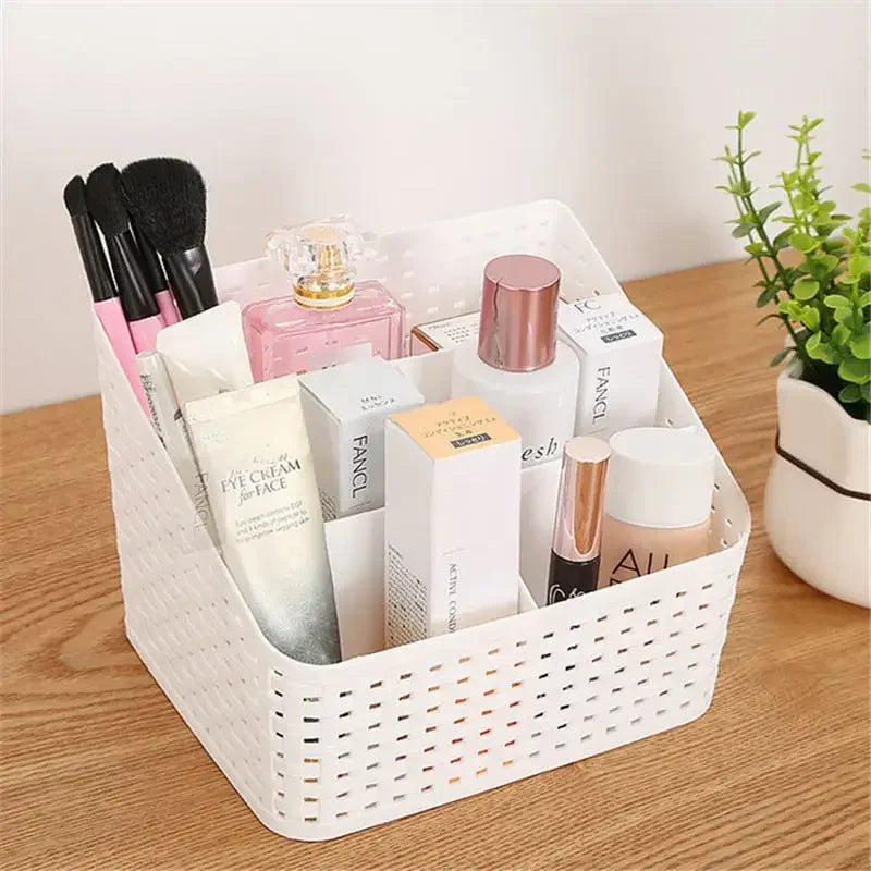 panier rangement tissé blanc moderne compartiments maquillage cosmétiques accessoires bureaux