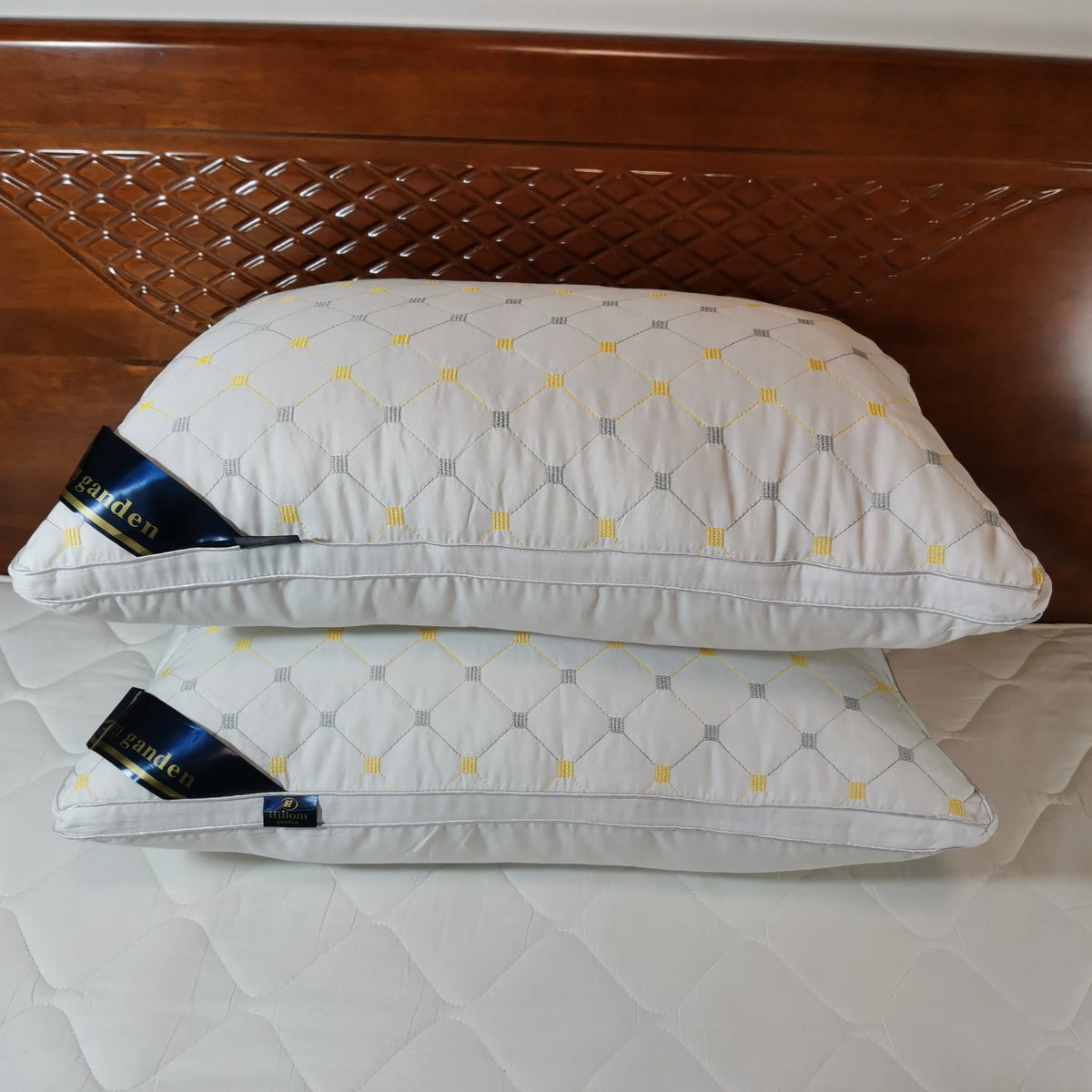 oreiller polyester rectangulaire motif géométrique moderne blanc jaune gris bleu cushion literie voyage adultes