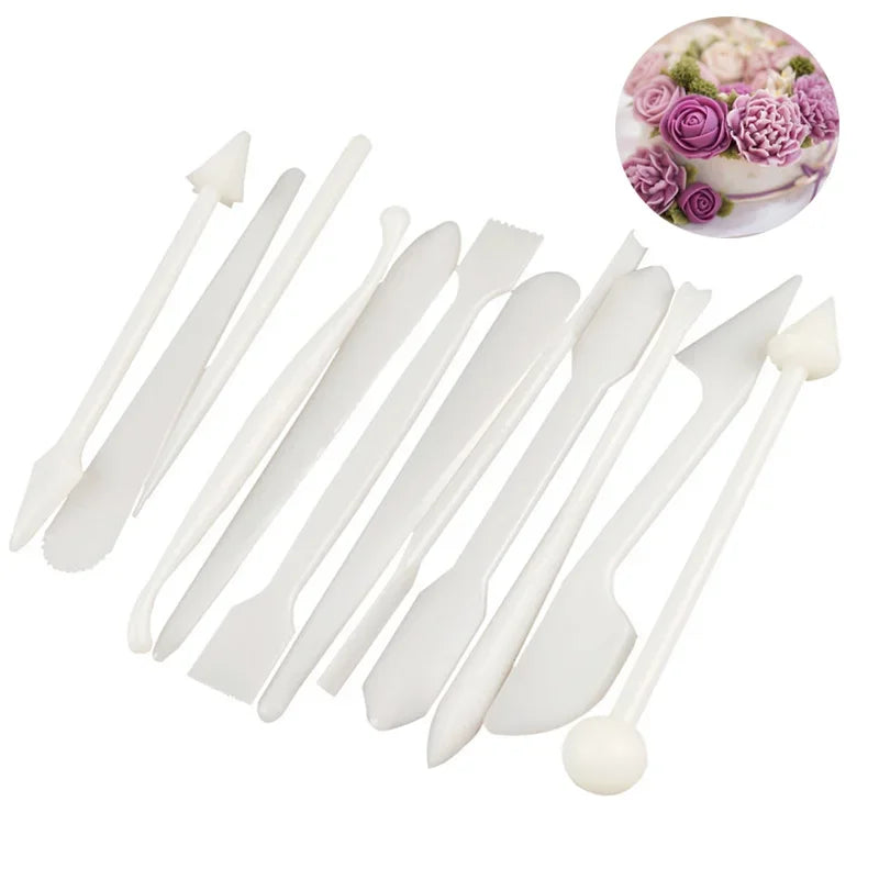 outils pâtisserie modélage sculpture blanc lames pointes balles texturées décoration gâteau floral 15 pièces
