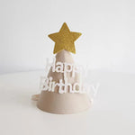chapeau anniversaire enfant rayures pompon chiffres decoratif festif adhésif blanc marron bleu orange