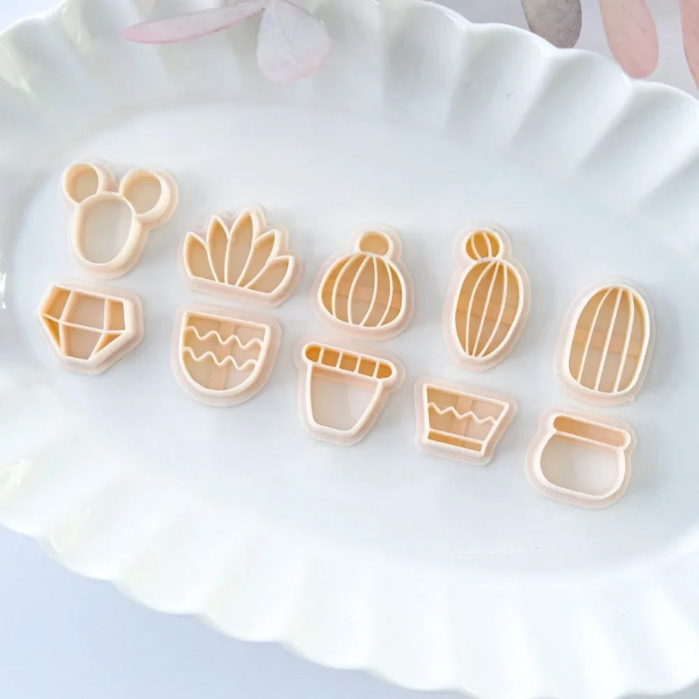 moules biscuits cactus motifs géométriques pots différents couleurs vert beige marron rose modernes