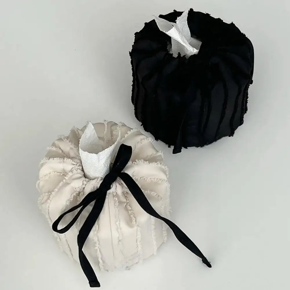 Sac mouchoirs soie rayures franges moderne noir beige clair foncé mouchoirs blancs