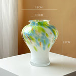 vase moderne transparent dégradé rose abstrait intérieur arrangement floraltouches couleur formes irrégulières
