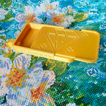 plateau broderie diamant moderne bleu violet rose jaune vert multicolore texture lisse geometrique pratique