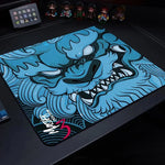 tapis souris jeu violet rose noir motif abstrait texture lisse moderne graphique adhésif