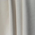 rideau moderne polyester beige clair rayures verticales blanches fenêtre française opaque tulle