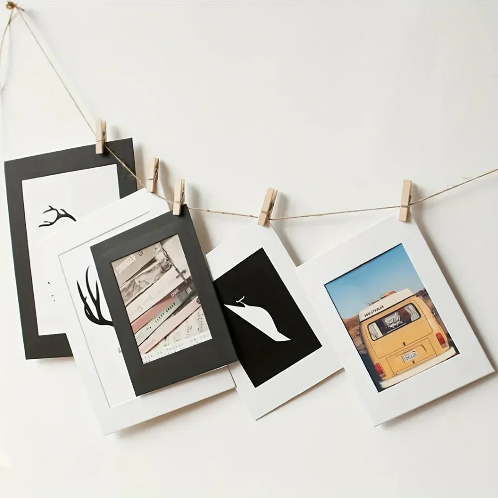 cadres photo carton noir marron blanc pinces bois suspension mur decorative rustic minimaliste