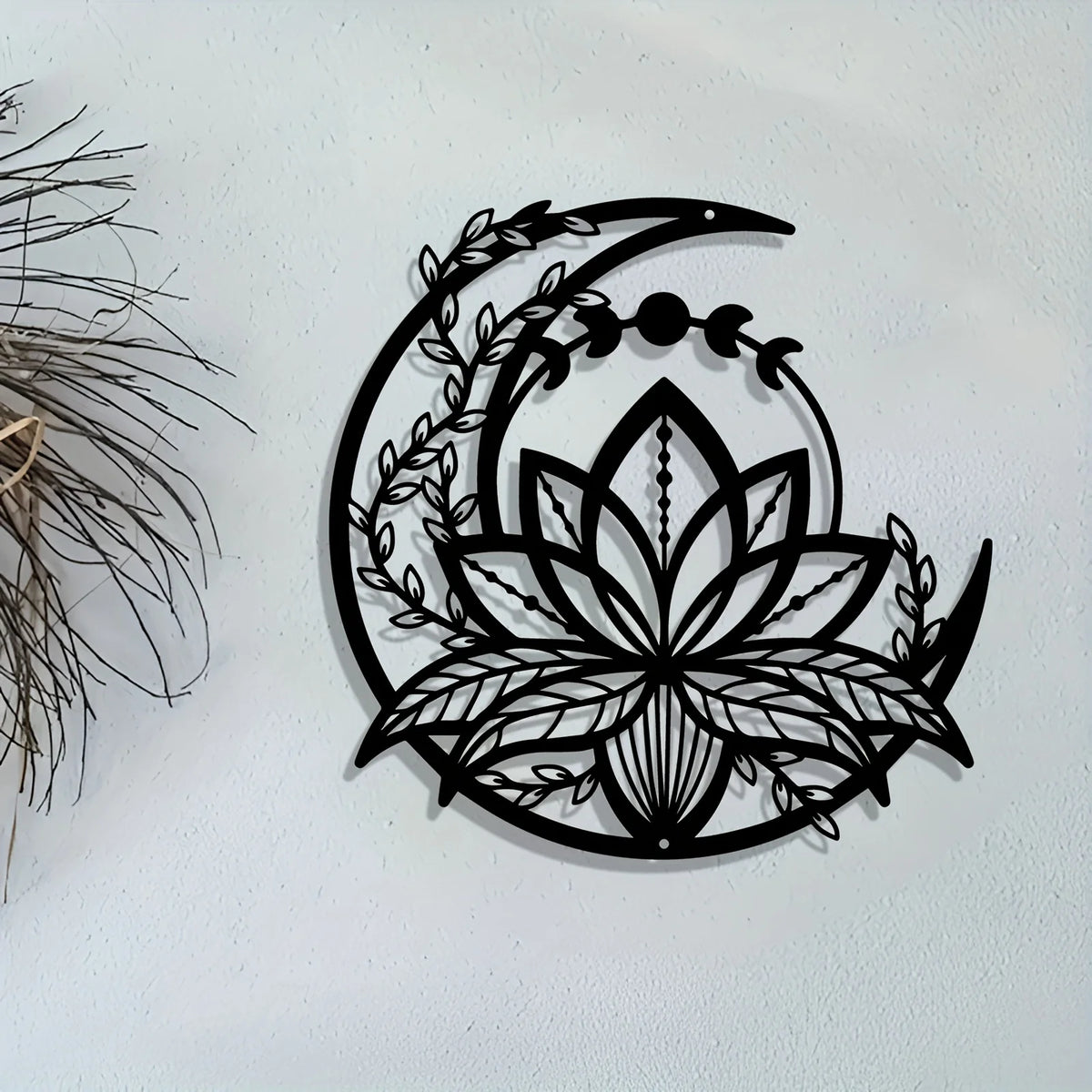 décoration murale métal noir lotus lune boho chic plaque murale artisanale spiritualité intérieure extérieure